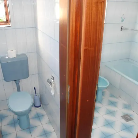 Vucko 4 For 4 Persons With Terrace