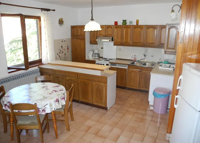 Vucko 4 For 4 Persons With Terrace *